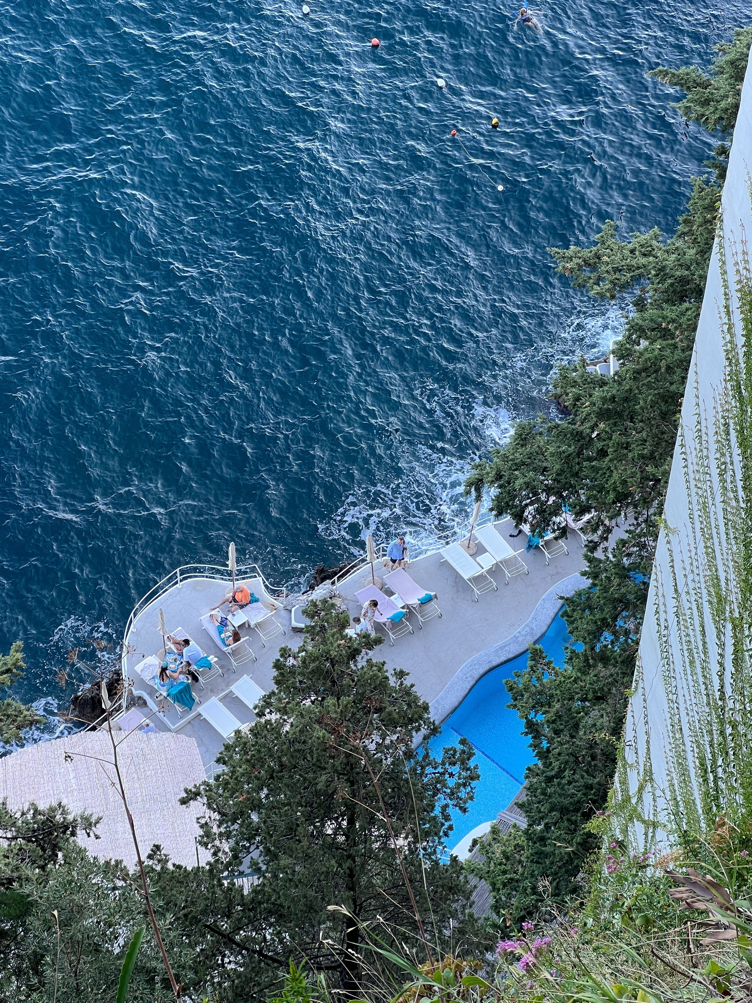 Stays under the sun: Amalfi Coast
